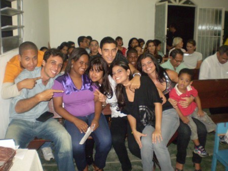 Allan, Jonathan, Kiane, Ingrid, Wildison, Cris, Geli e Biel.